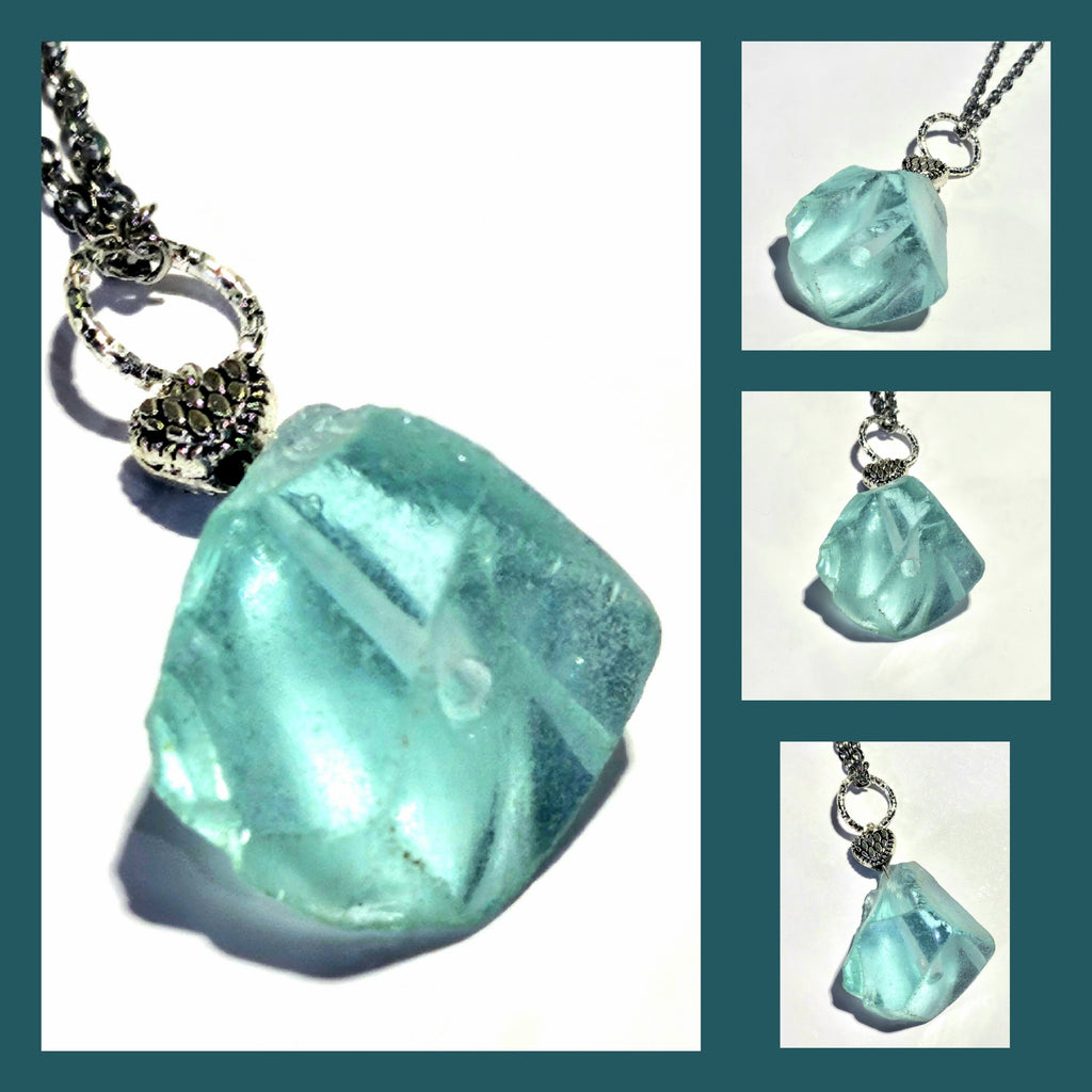 Stunning Blue Glass Pendant Necklace with Durable Stainless Steel Chain for Effortless Elegance