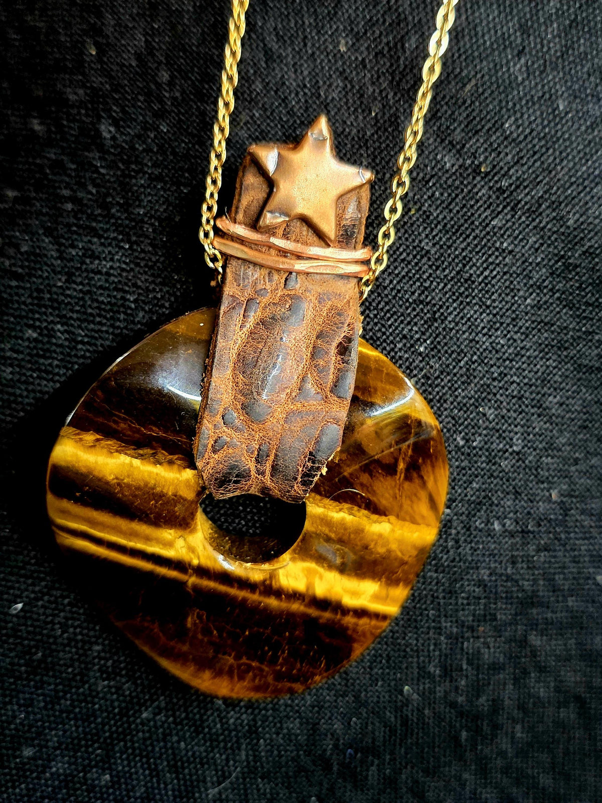 Wayfinder – UNBROKEN Tiger’s Eye Pendant Necklace, Handcrafted Copper & Leather Talisman, Rustic Warrior Jewelry, Grounding Stone Necklace